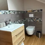 Roode Doeoer Apartment Krummhoern